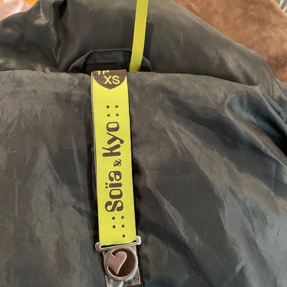 Soia & Kyo Black Down Coat XS - Picture 5 of 5